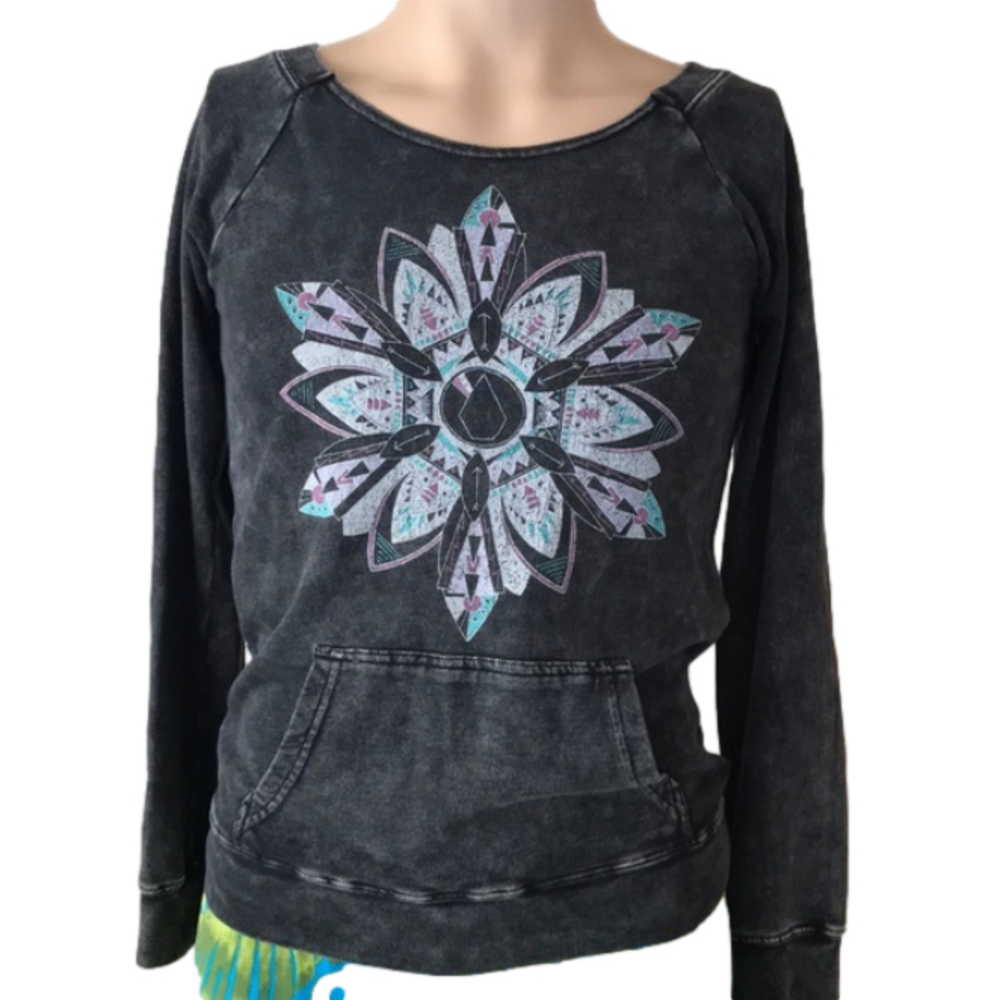 Volcom top